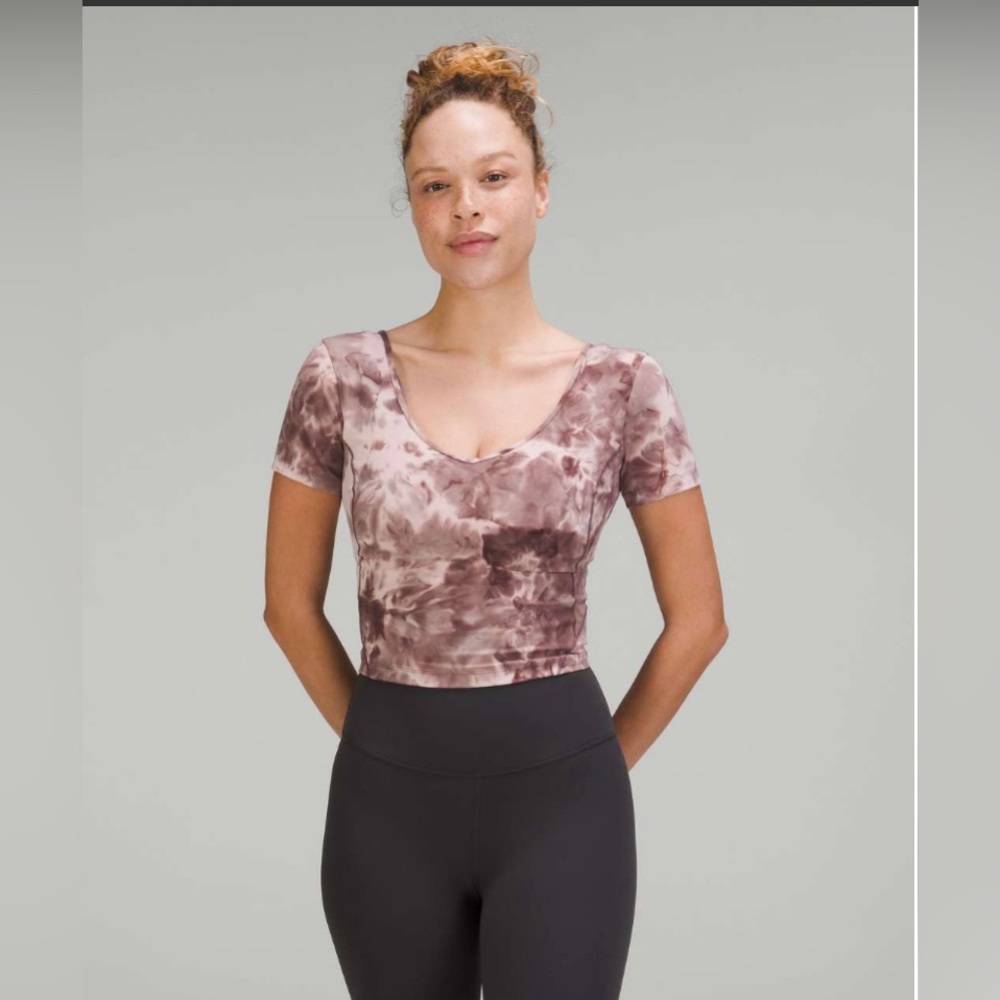 NWT Lululemon Align Tee